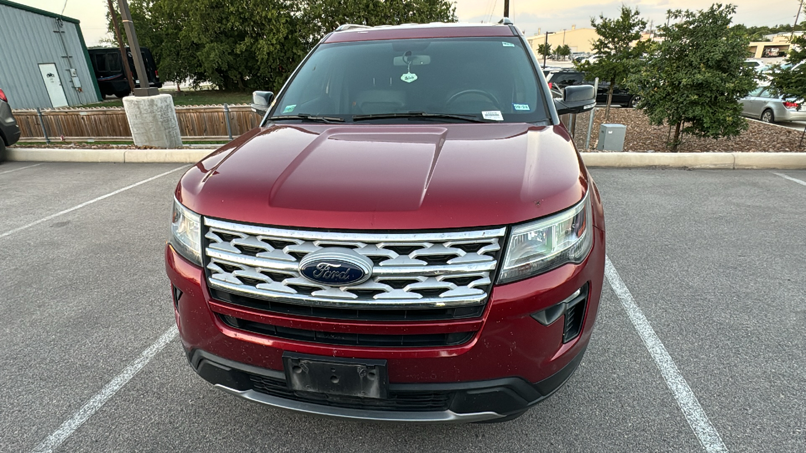 2018 Ford Explorer XLT 2