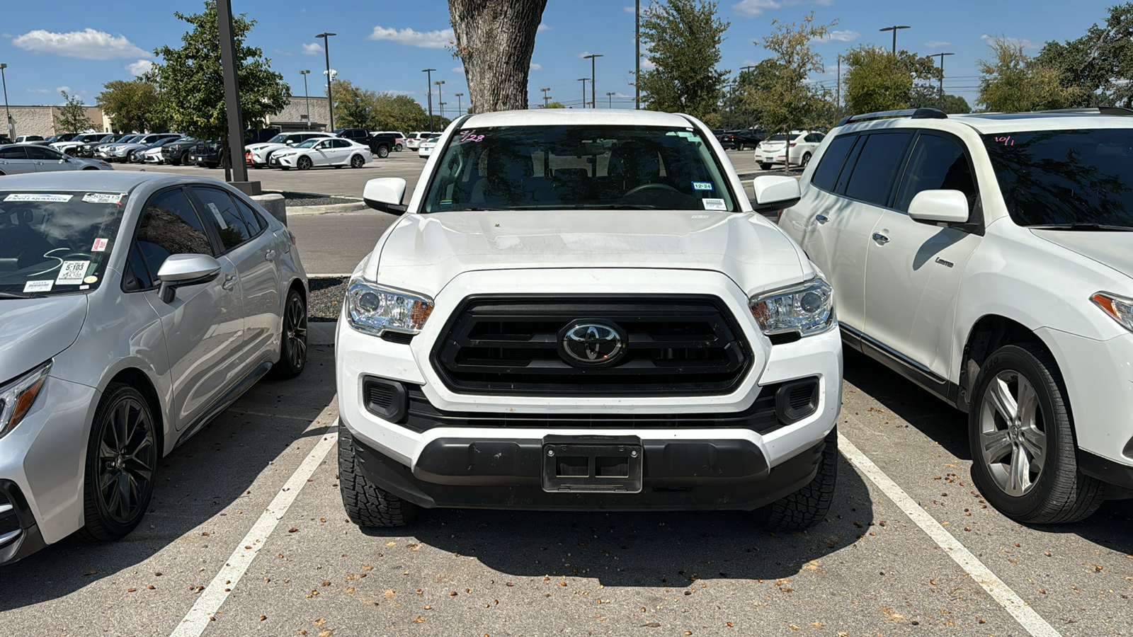 2022 Toyota Tacoma SR 2