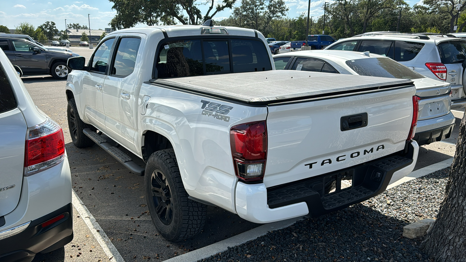 2022 Toyota Tacoma SR 4