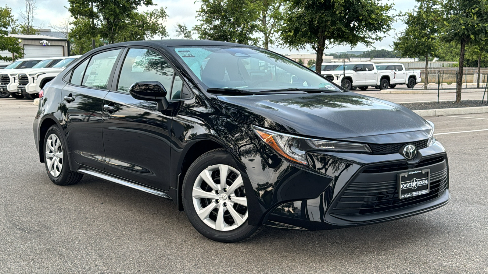 2024 Toyota Corolla LE 24