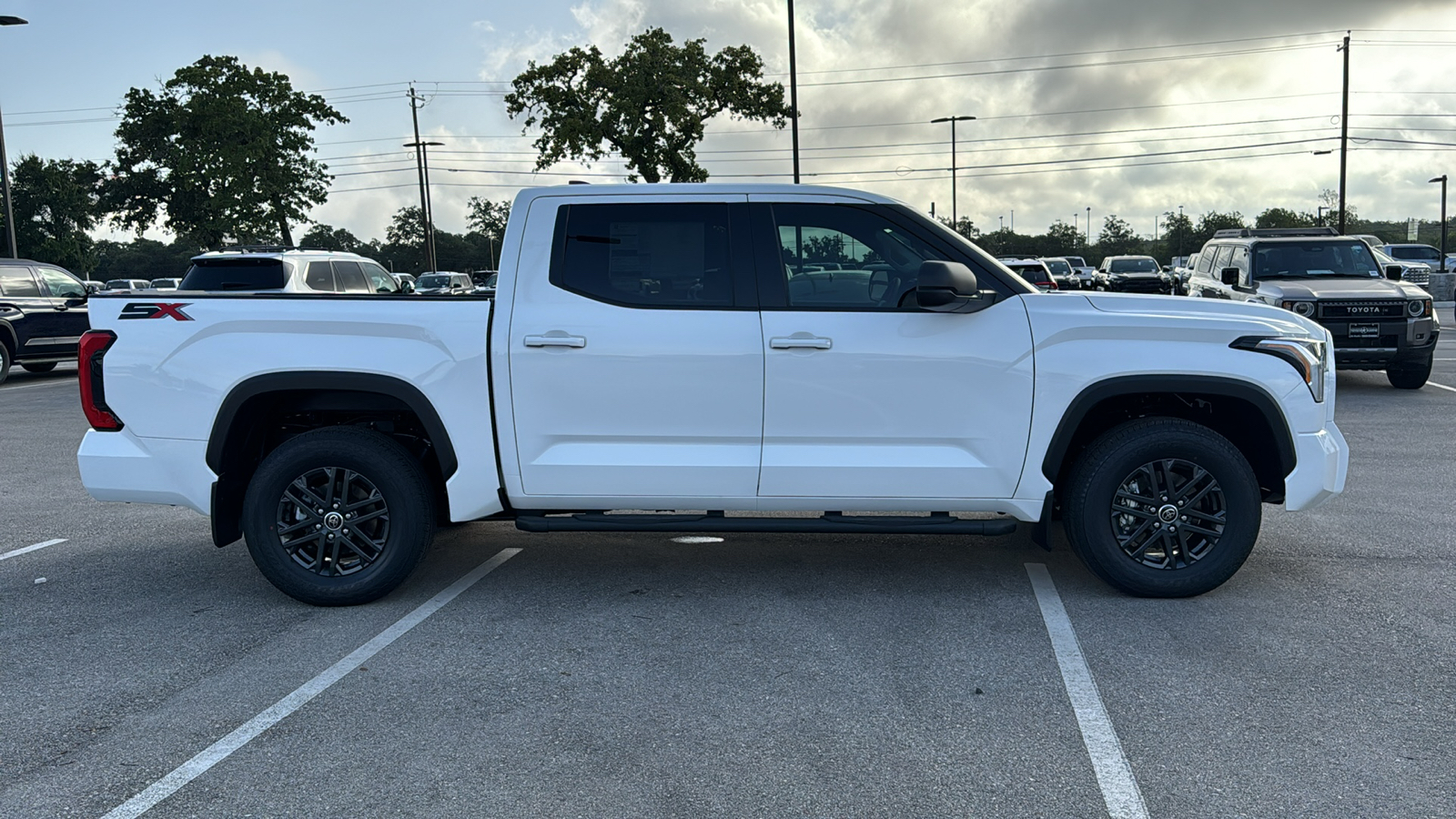 2024 Toyota Tundra SR5 8