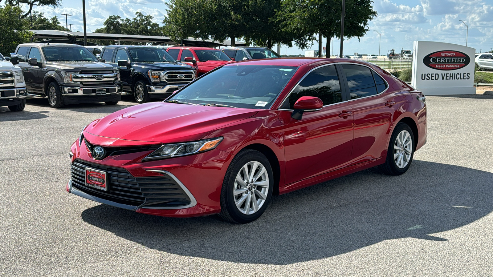 2023 Toyota Camry LE 4