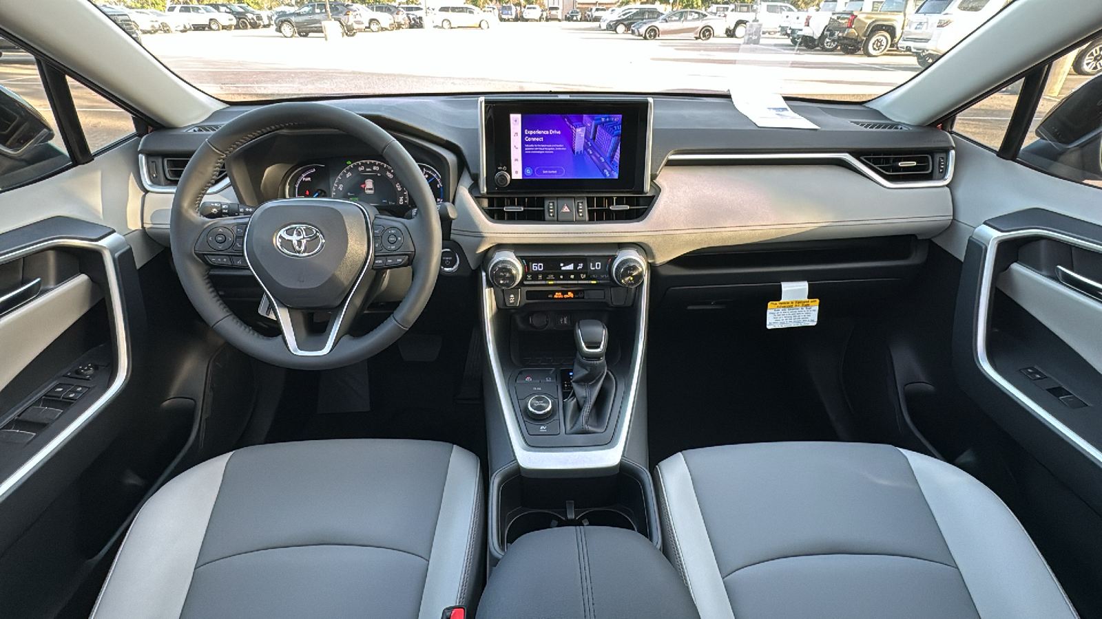 2024 Toyota RAV4 Hybrid XLE Premium 16