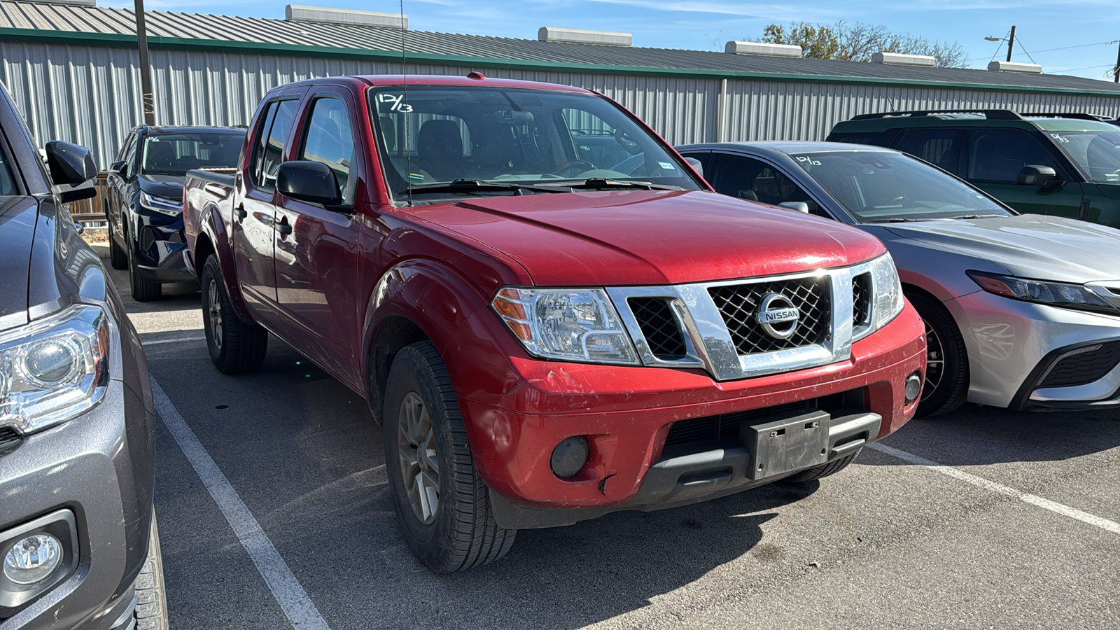 2016 Nissan Frontier SV 11