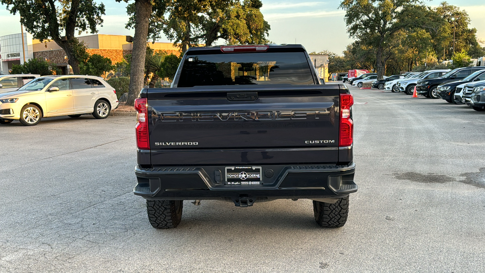 2023 Chevrolet Silverado 1500 Custom Trail Boss 6