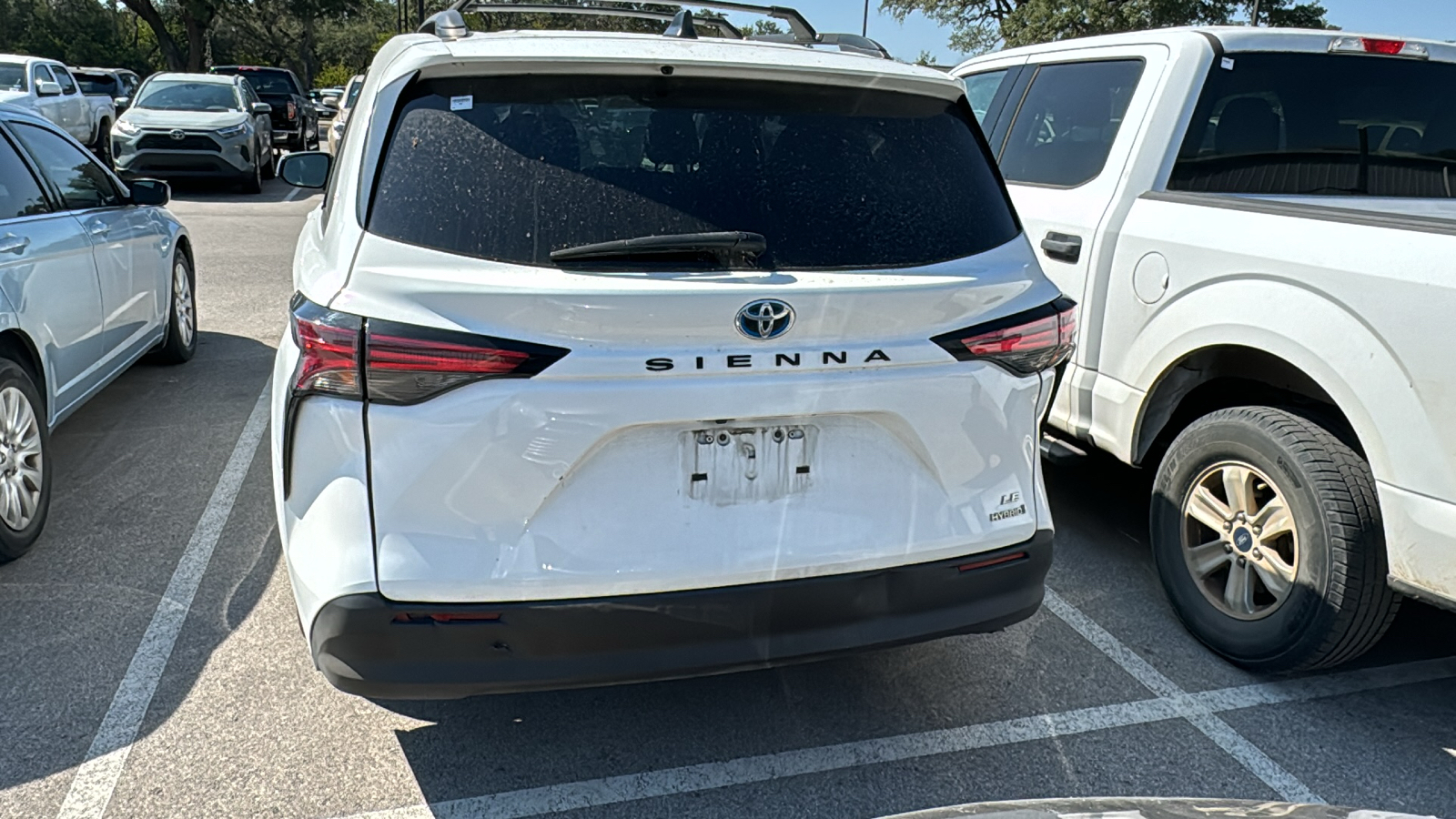 2021 Toyota Sienna LE 5