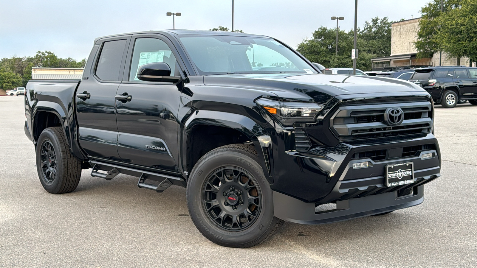 2024 Toyota Tacoma SR5 24