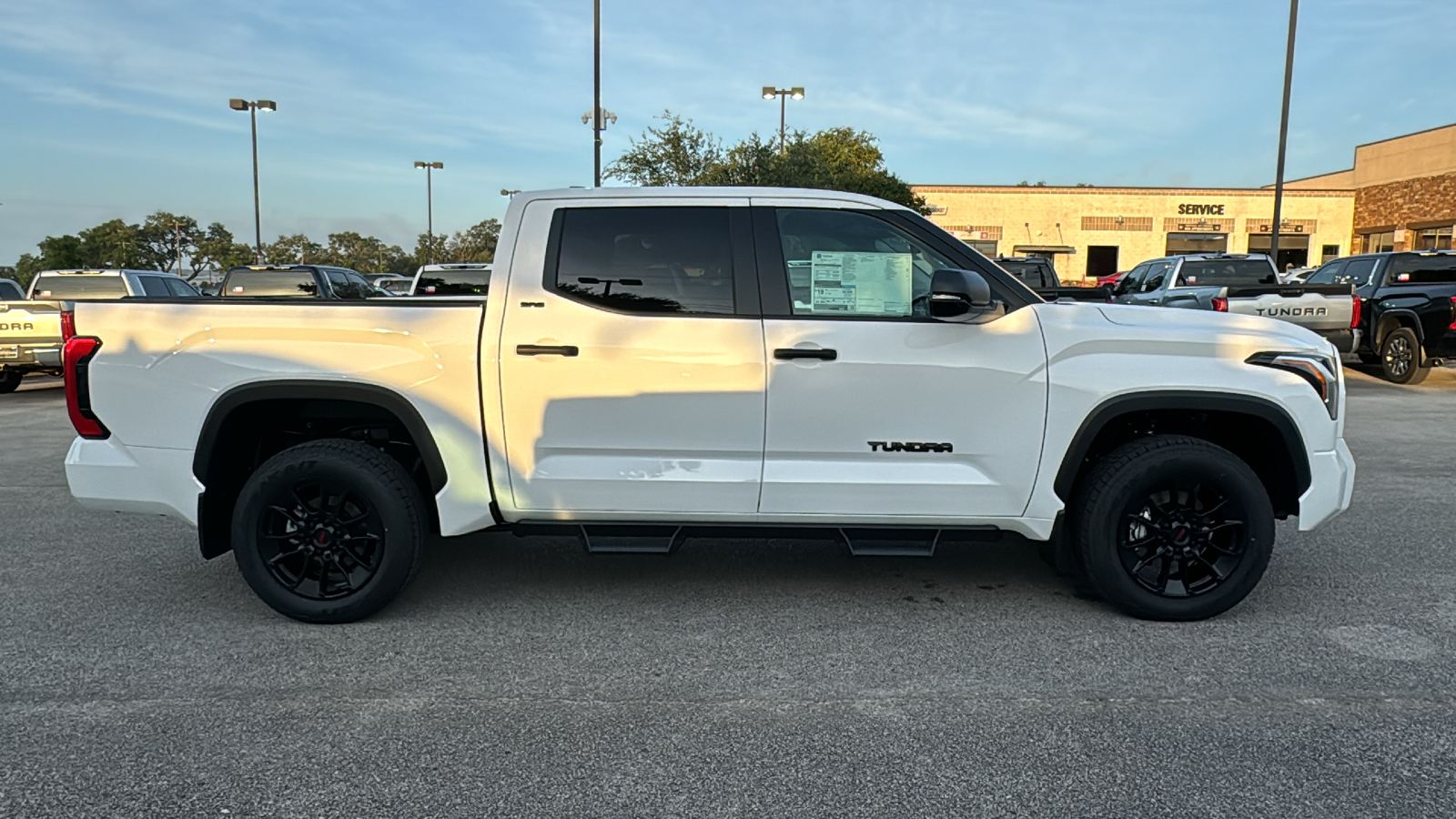 2024 Toyota Tundra SR5 8