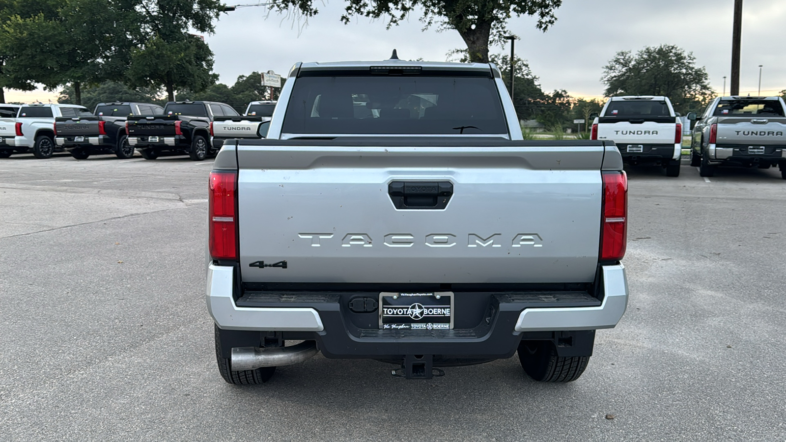 2024 Toyota Tacoma TRD Sport 6