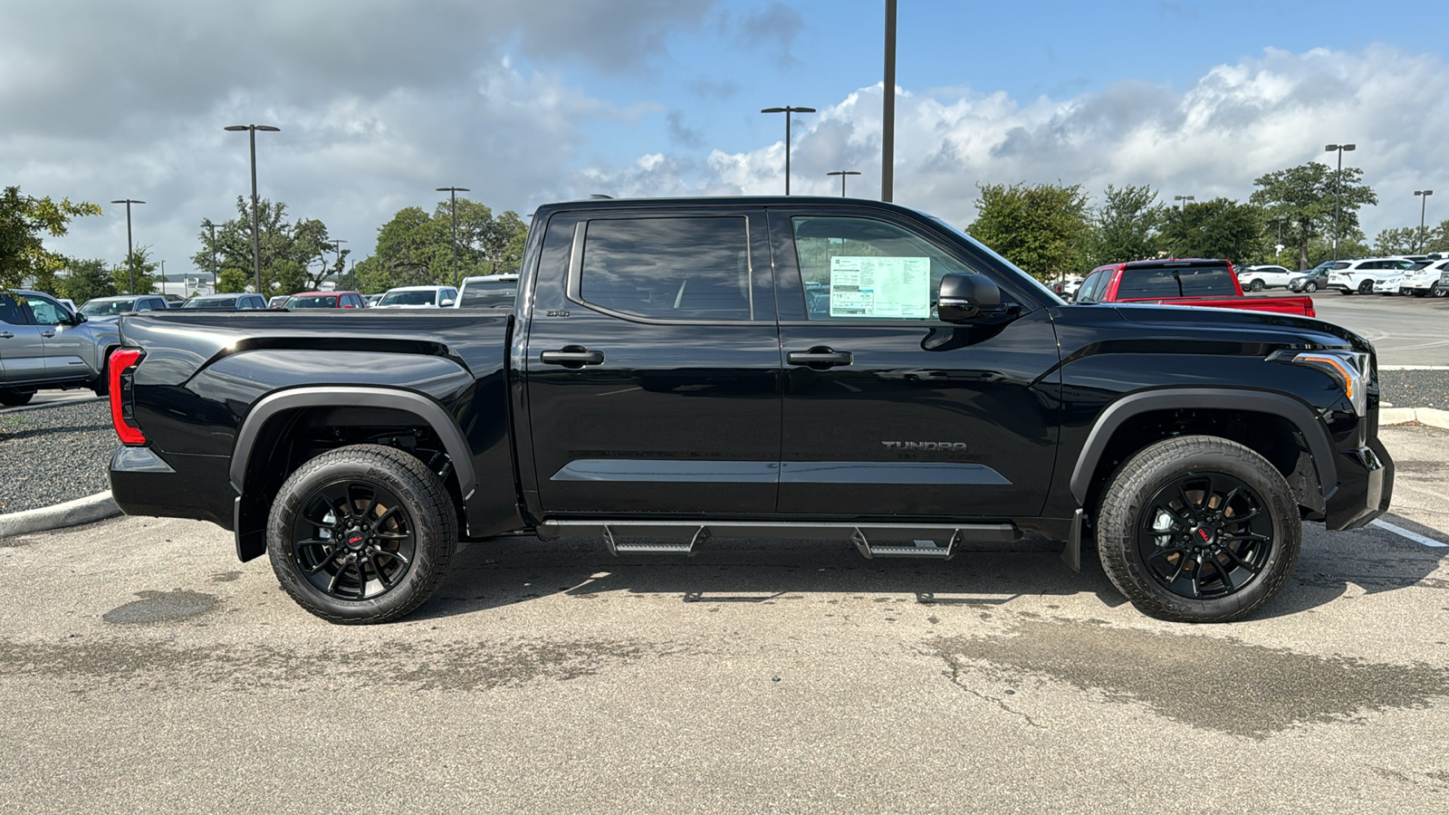 2024 Toyota Tundra SR5 8