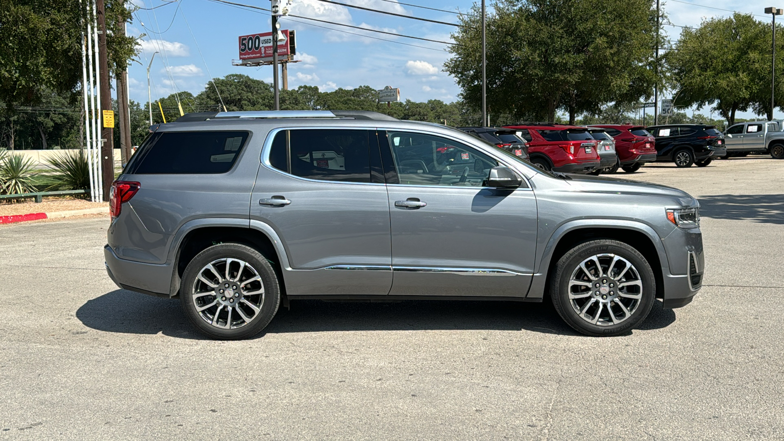 2022 GMC Acadia Denali 8