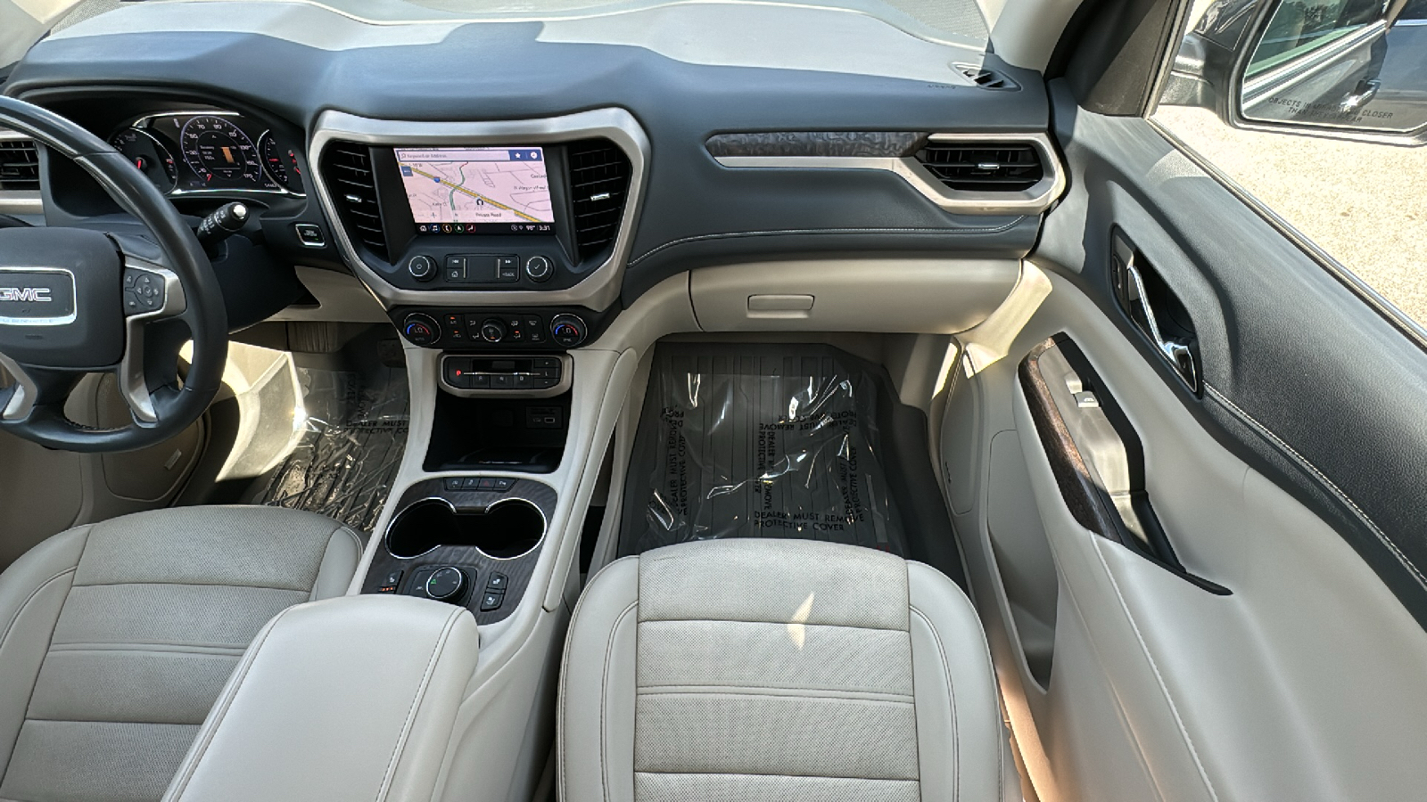 2022 GMC Acadia Denali 38