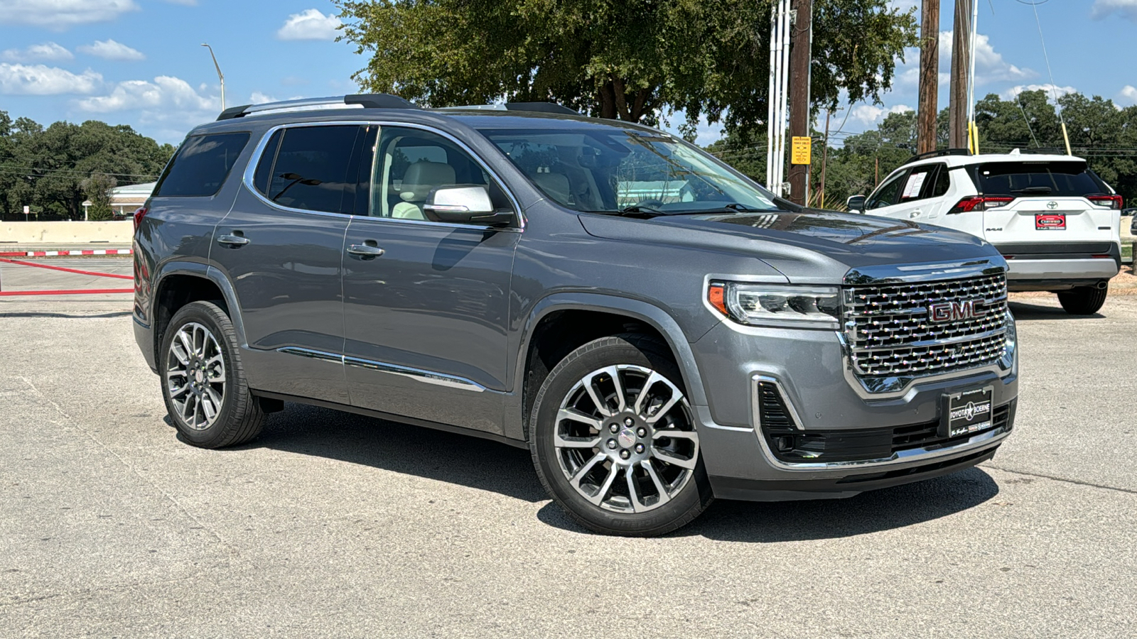 2022 GMC Acadia Denali 45