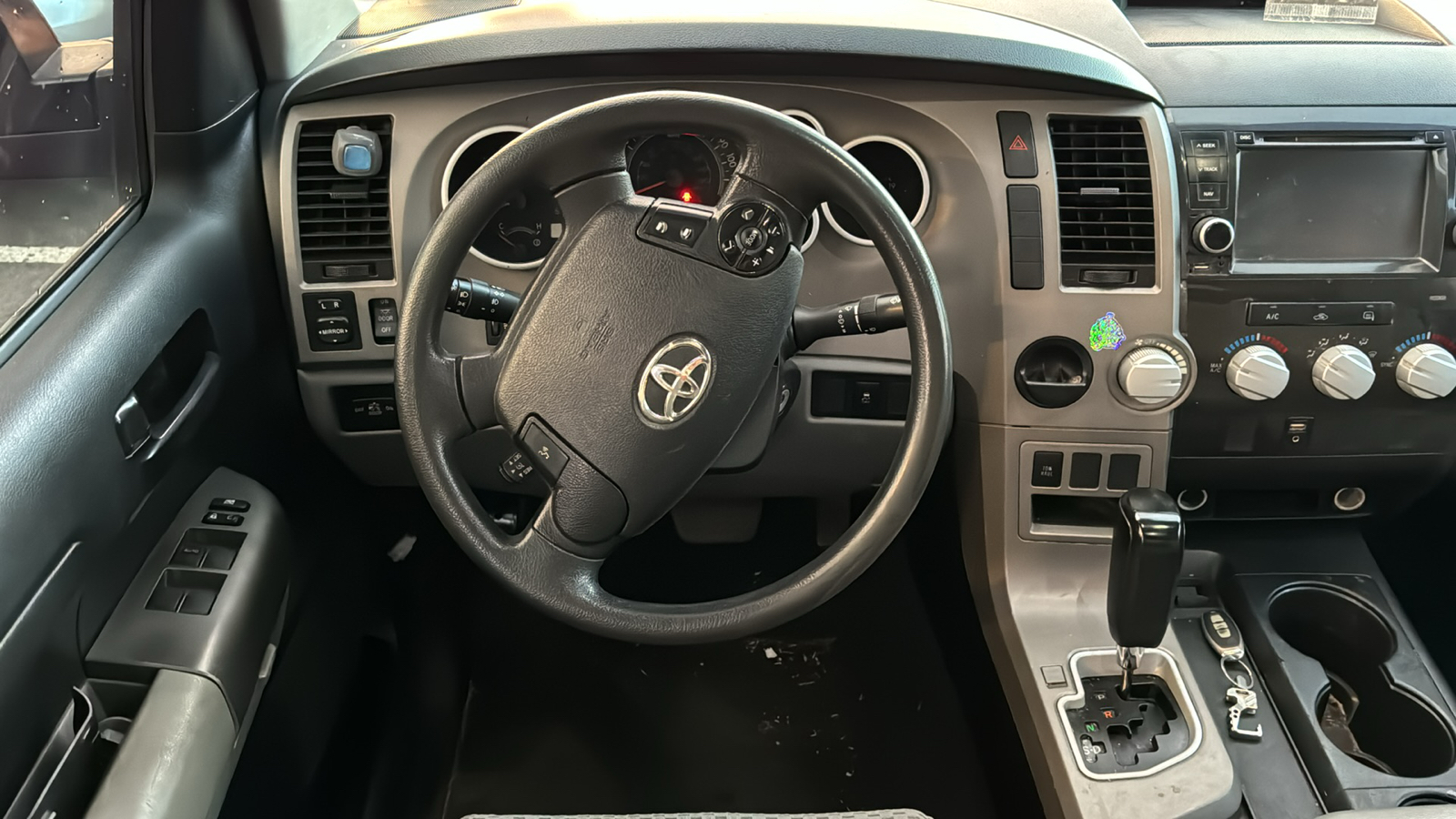 2013 Toyota Tundra Grade 11