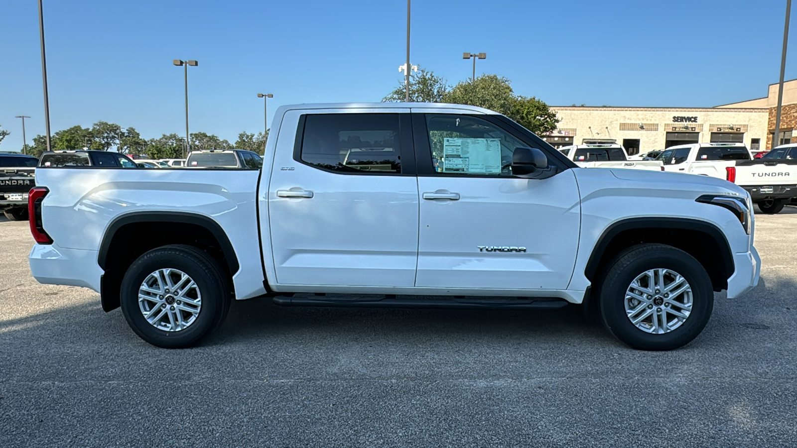 2024 Toyota Tundra SR5 8