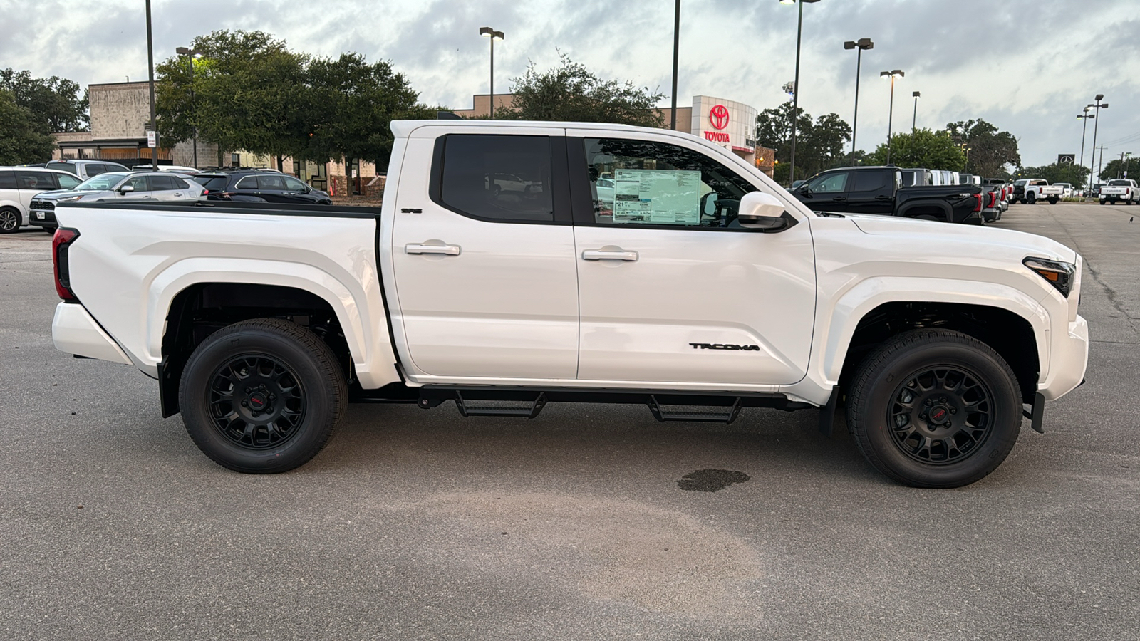 2024 Toyota Tacoma  8