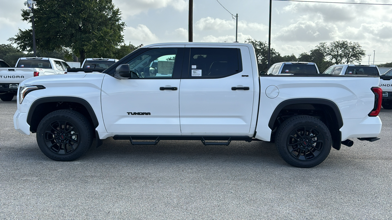 2024 Toyota Tundra SR5 4