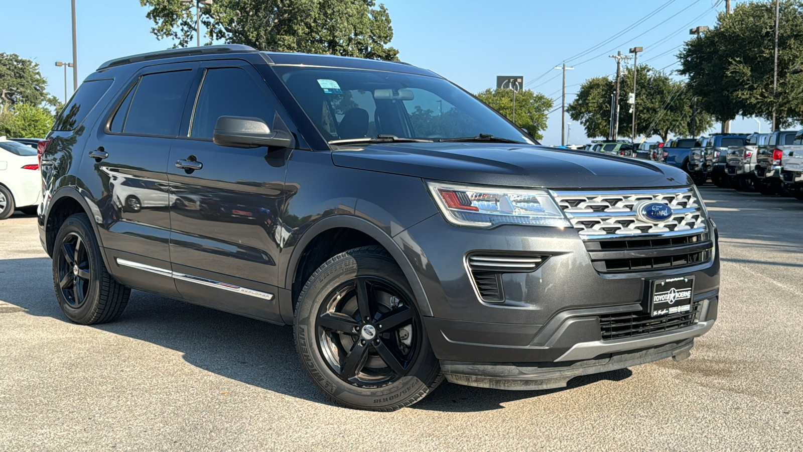 2019 Ford Explorer XLT 38