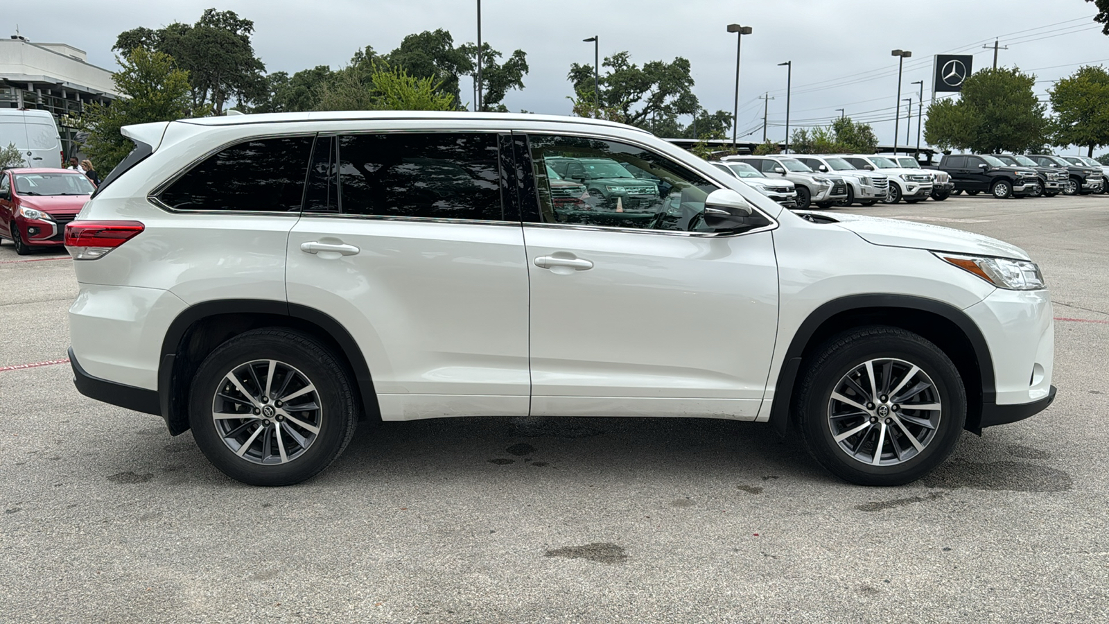 2018 Toyota Highlander XLE 8