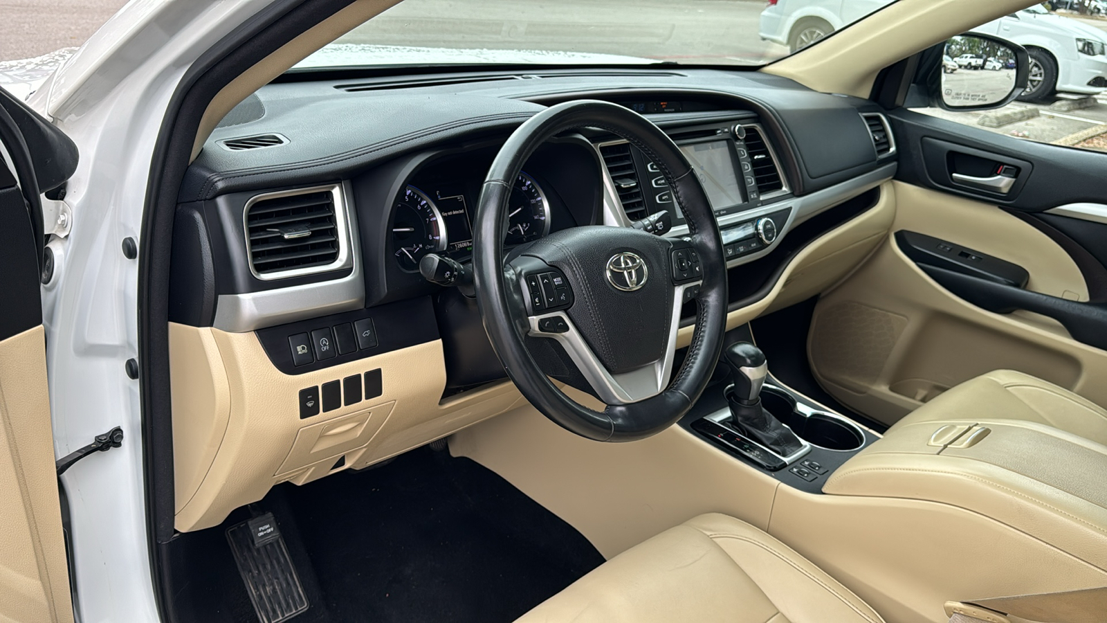 2018 Toyota Highlander XLE 12