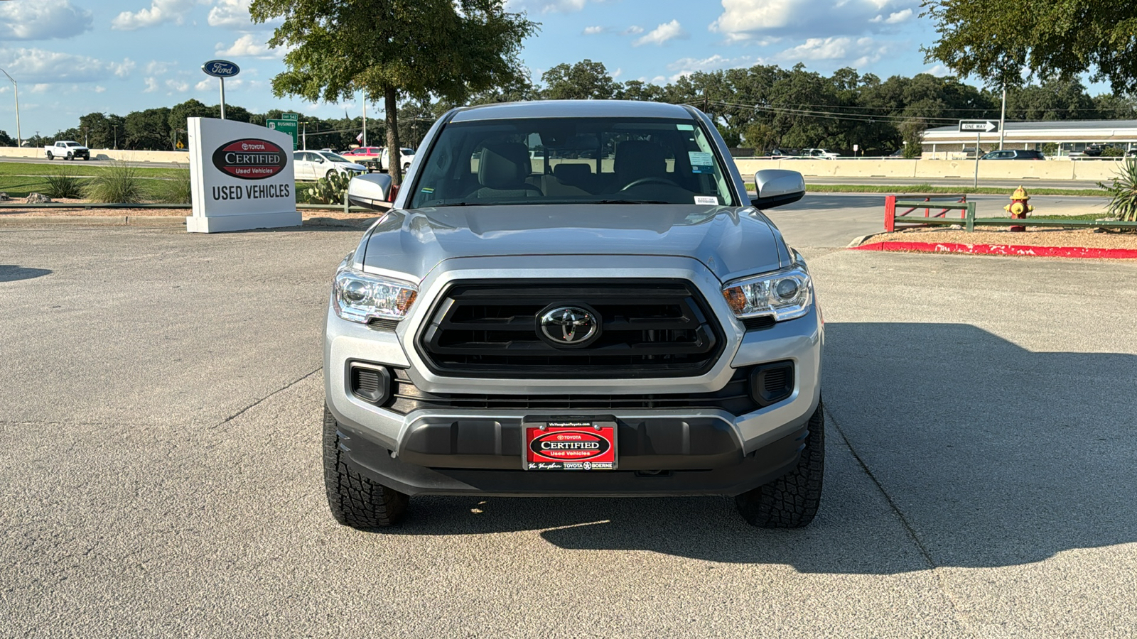 2023 Toyota Tacoma SR 2