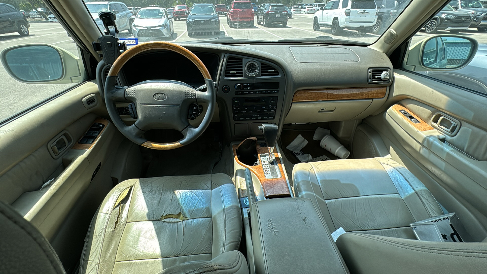 2001 INFINITI QX4 Luxury 9