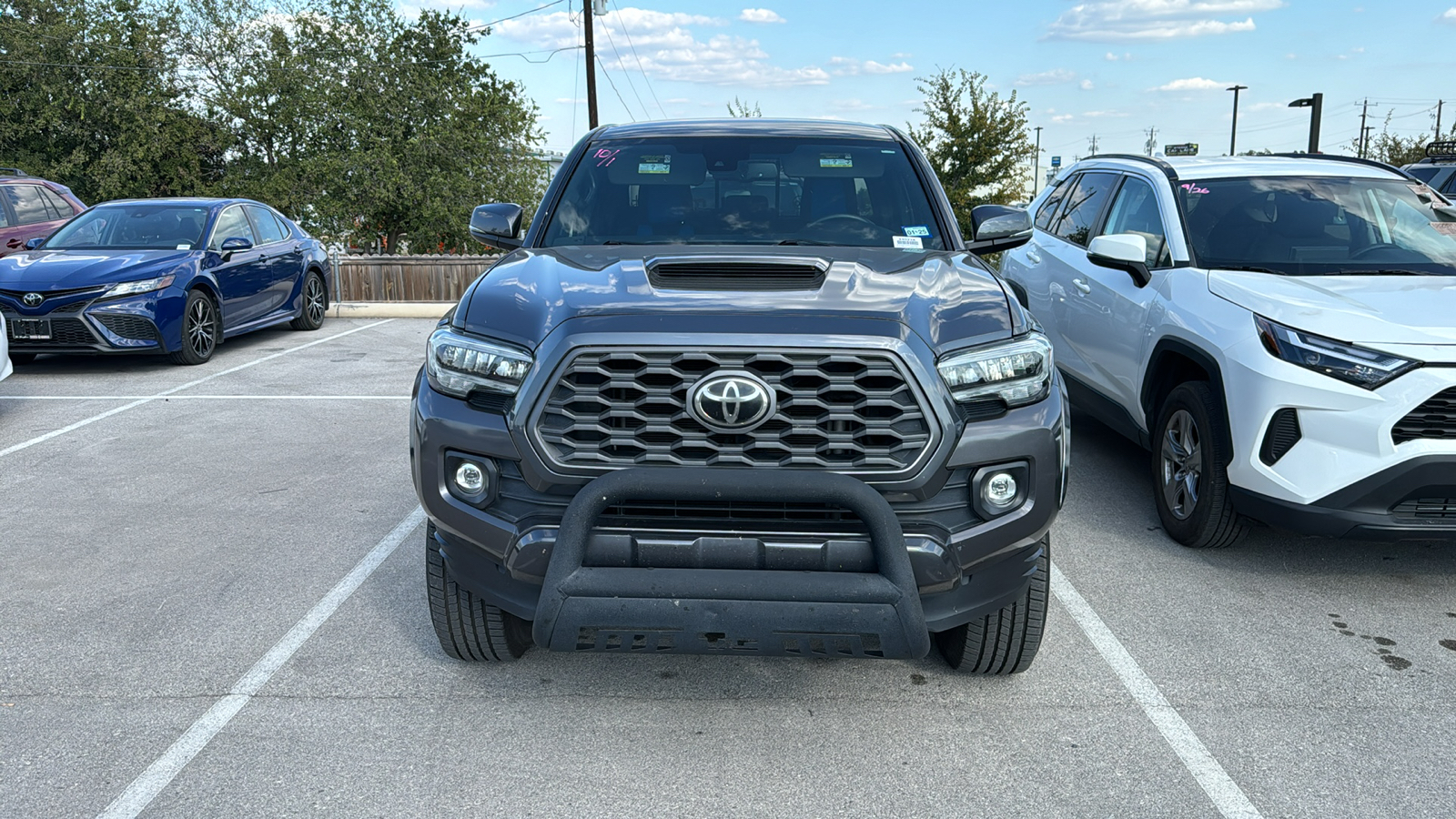 2021 Toyota Tacoma TRD Sport 2