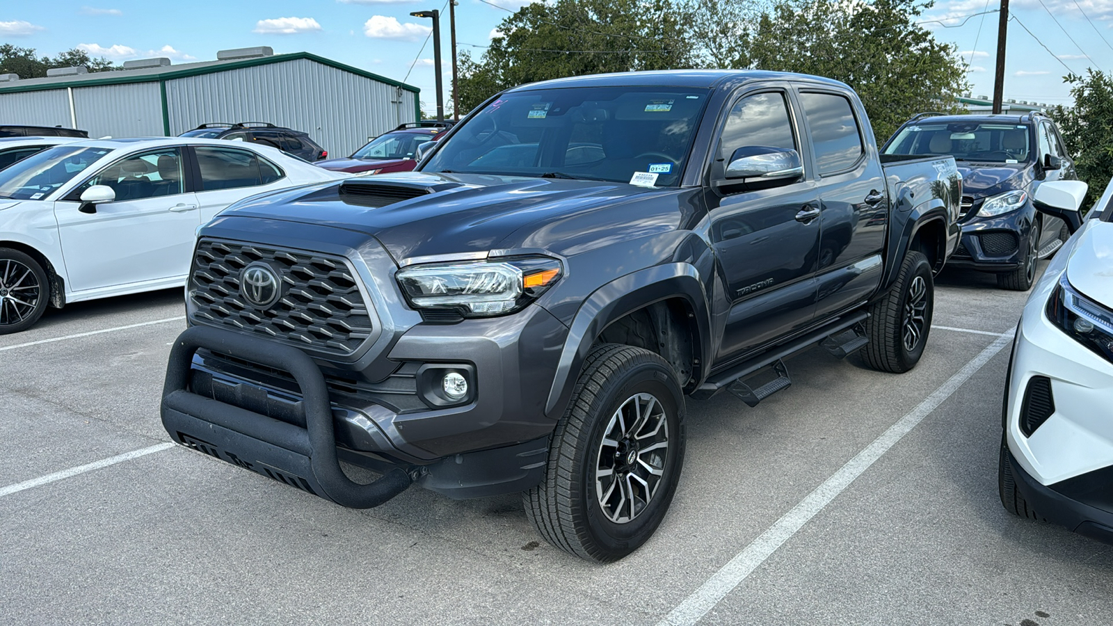 2021 Toyota Tacoma TRD Sport 3