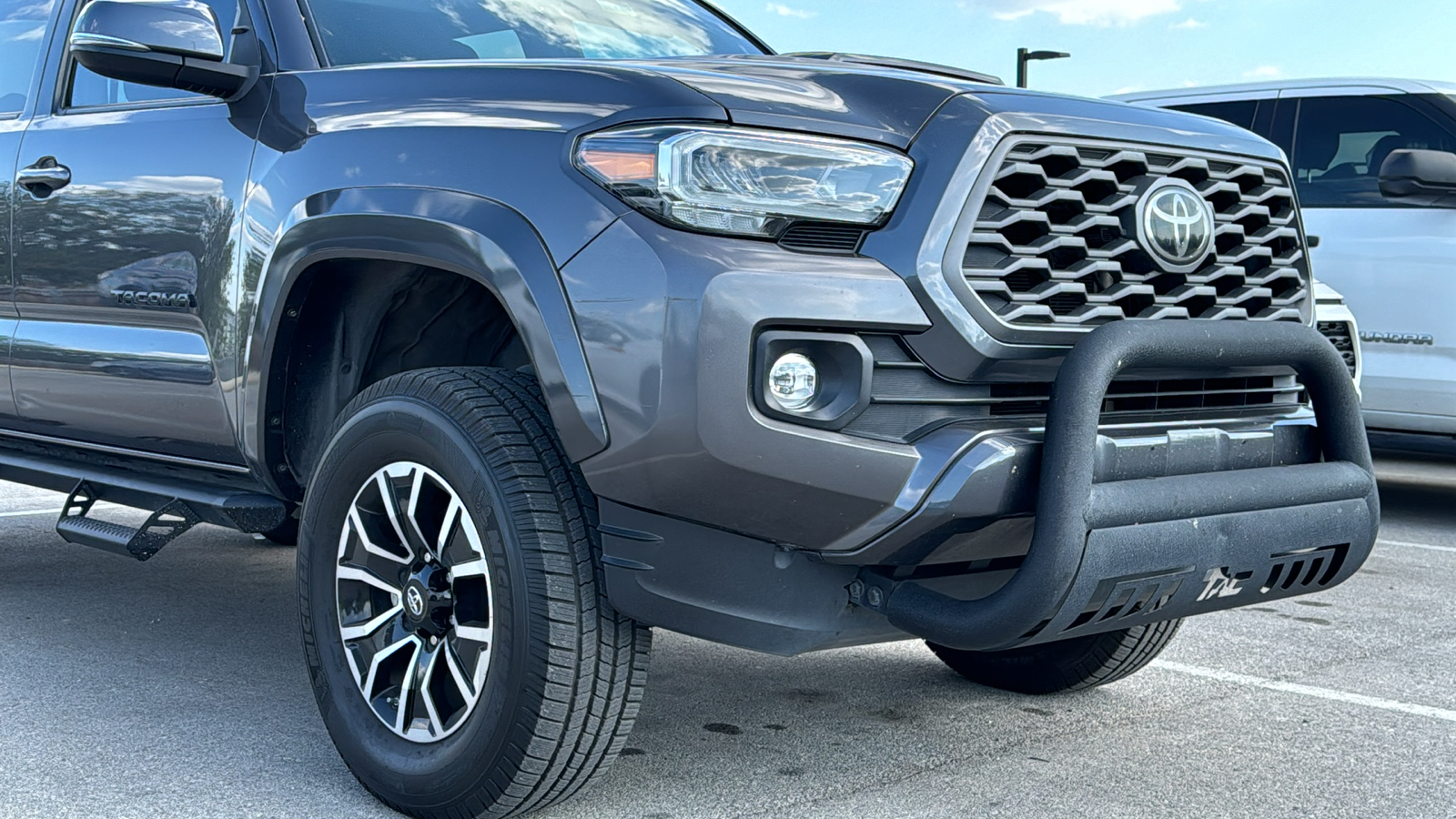 2021 Toyota Tacoma TRD Sport 9