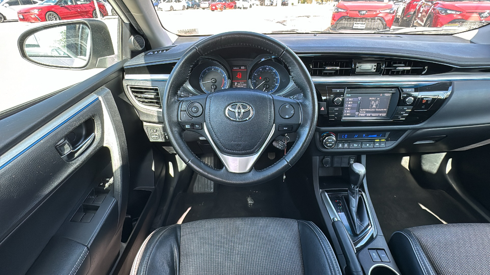 2015 Toyota Corolla S 18