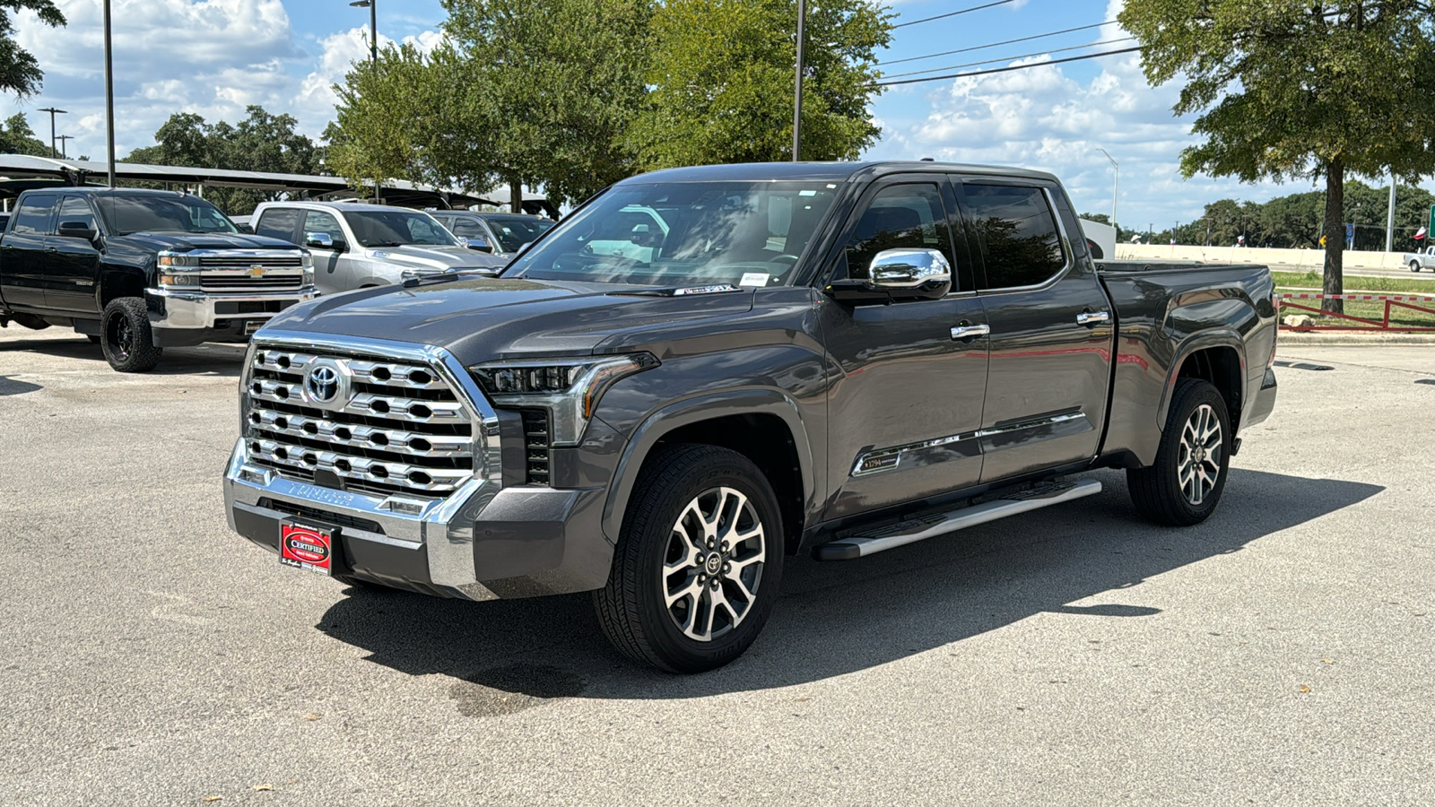 2023 Toyota Tundra Hybrid 1794 Edition 3