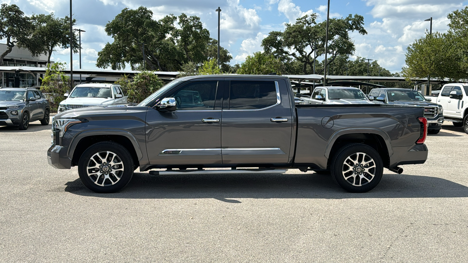 2023 Toyota Tundra Hybrid 1794 Edition 4