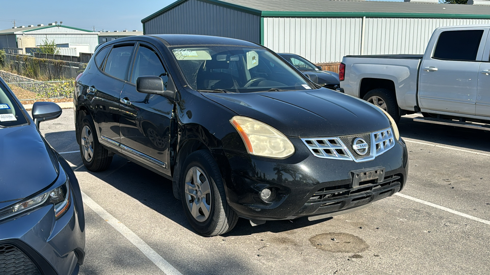 2013 Nissan Rogue S 11