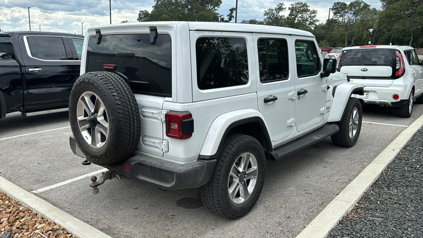 2021 Jeep Wrangler Unlimited Sahara 6