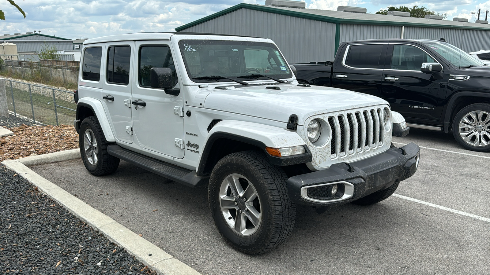 2021 Jeep Wrangler Unlimited Sahara 11