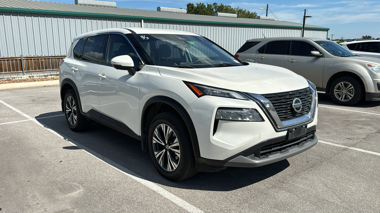 2021 Nissan Rogue SV 1