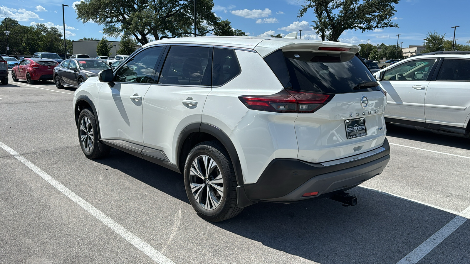 2021 Nissan Rogue SV 4