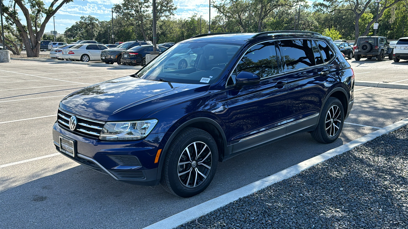 2021 Volkswagen Tiguan 2.0T SE 3