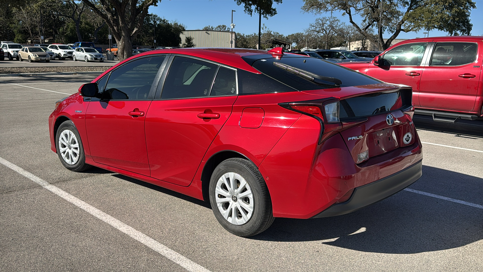 2019 Toyota Prius LE 4