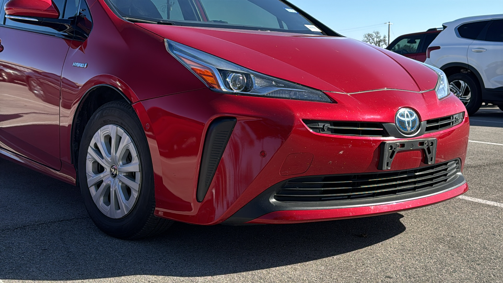 2019 Toyota Prius LE 9