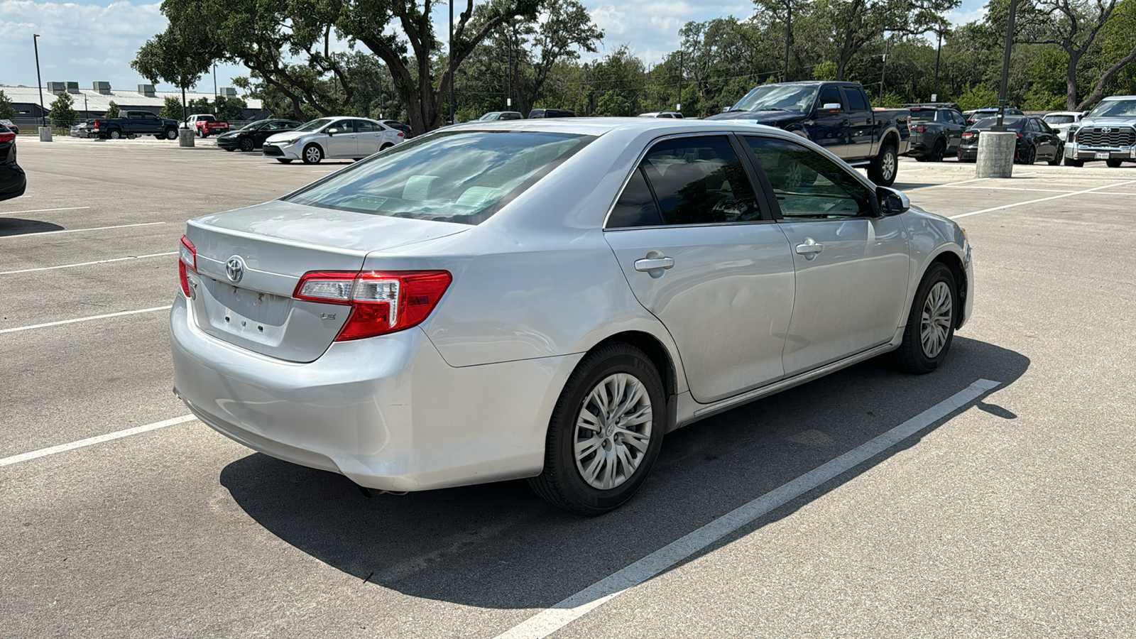 2014 Toyota Camry LE 7