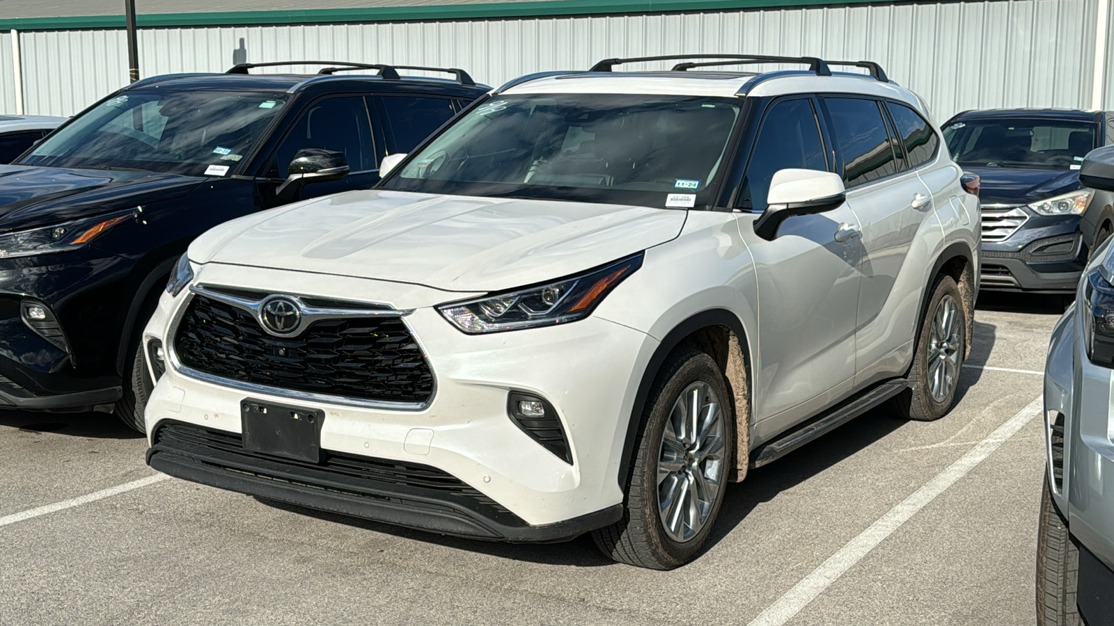 2020 Toyota Highlander Limited 3