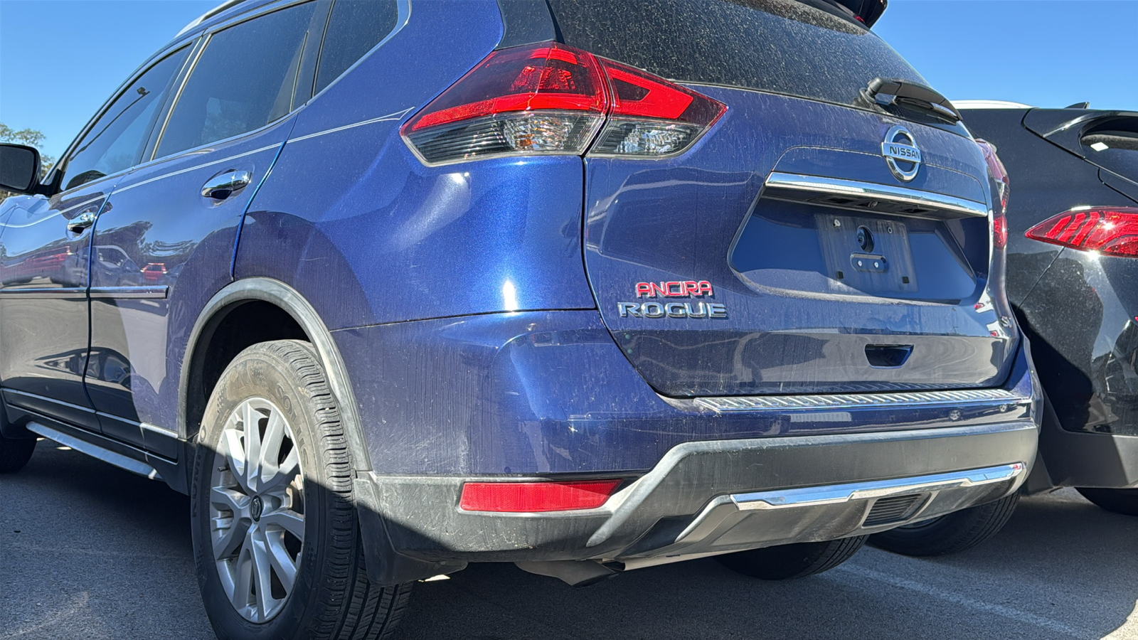 2018 Nissan Rogue SV 8