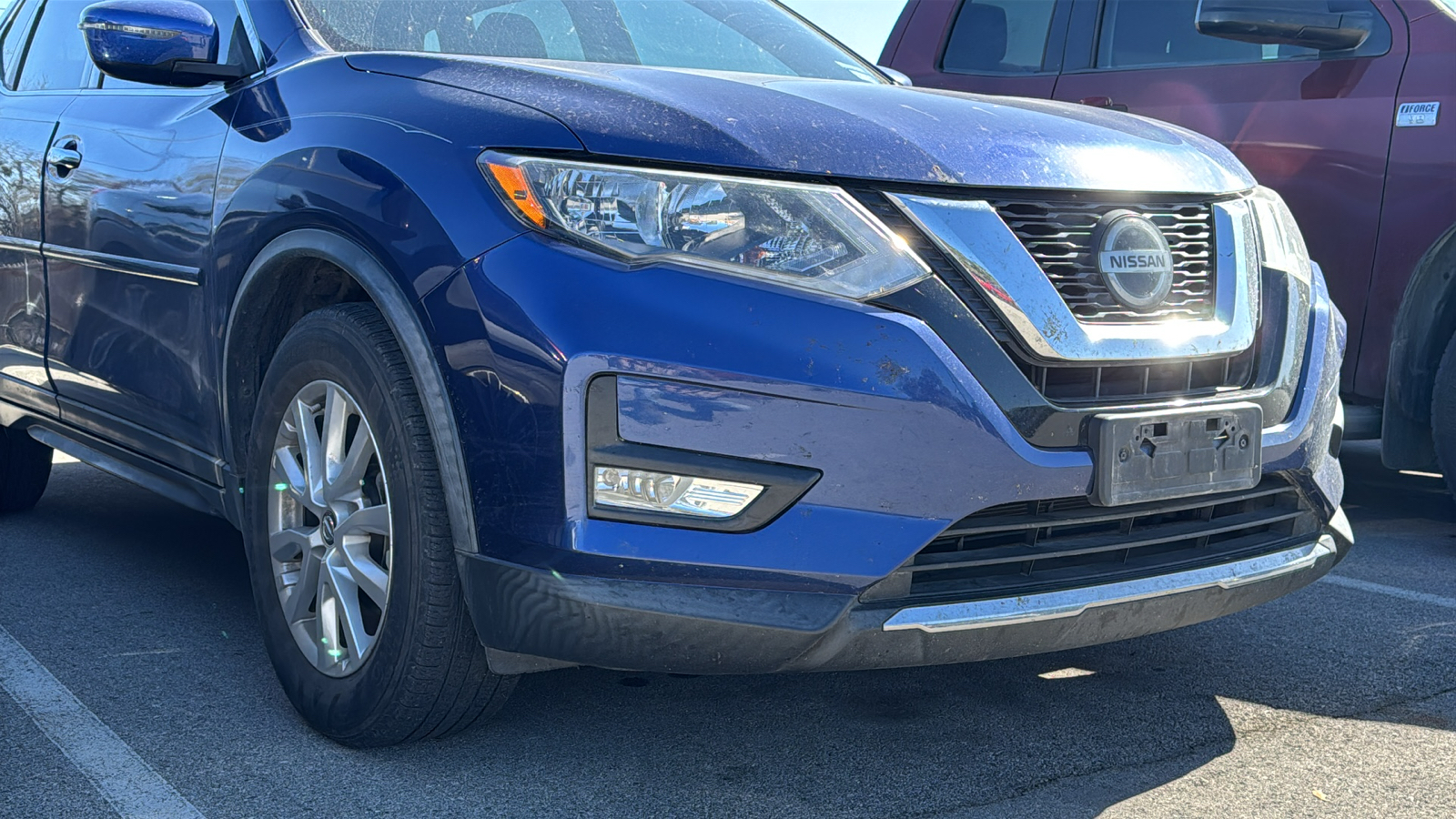 2018 Nissan Rogue SV 9