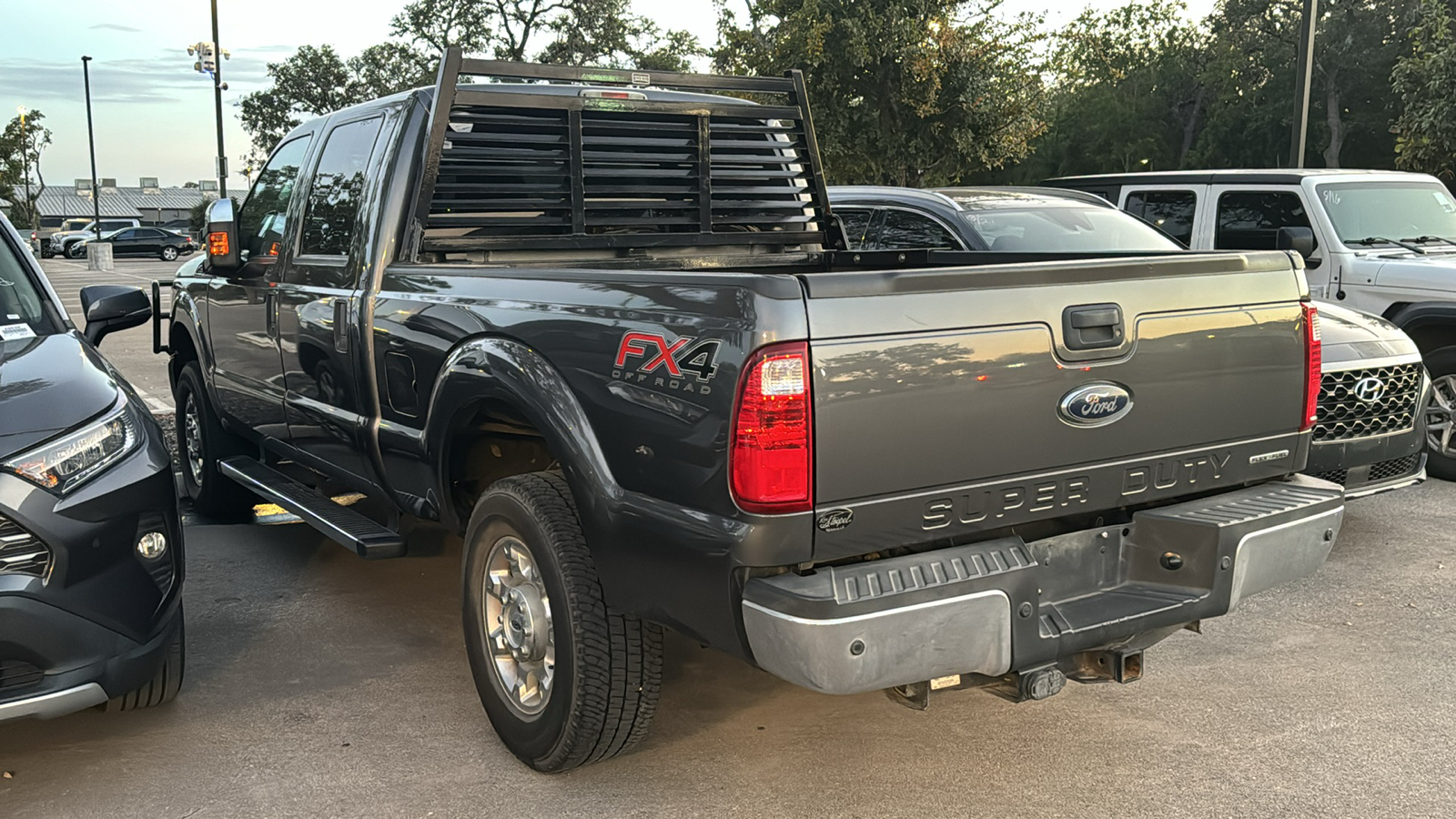 2015 Ford F-250SD XLT 4