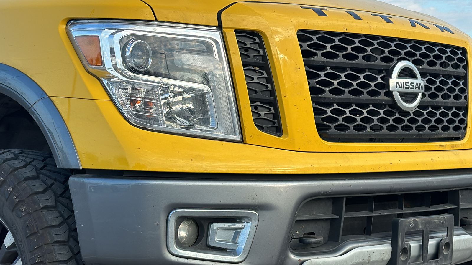 2018 Nissan Titan PRO-4X 10