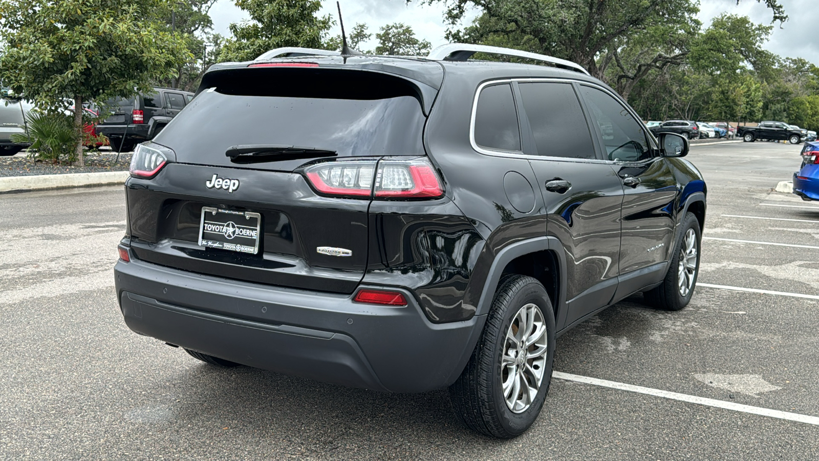 2020 Jeep Cherokee Latitude Plus 7