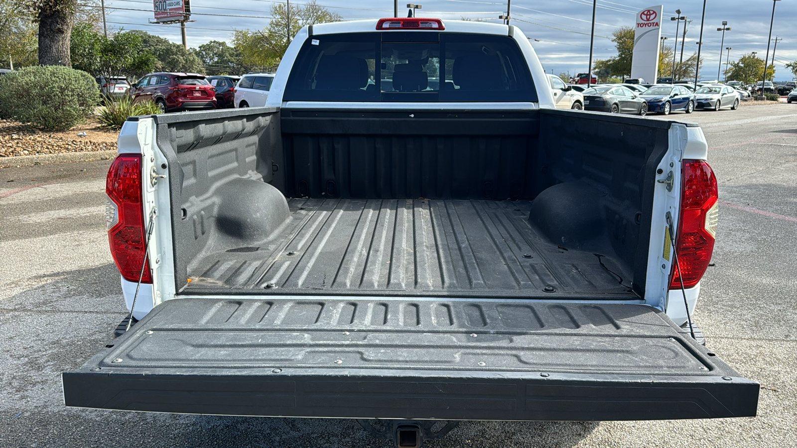 2020 Toyota Tundra SR5 7