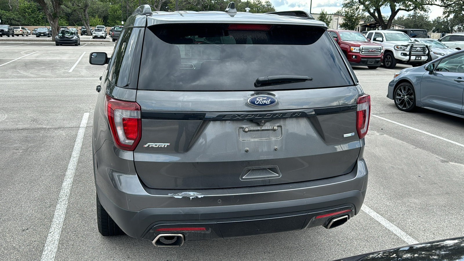 2017 Ford Explorer Sport 5