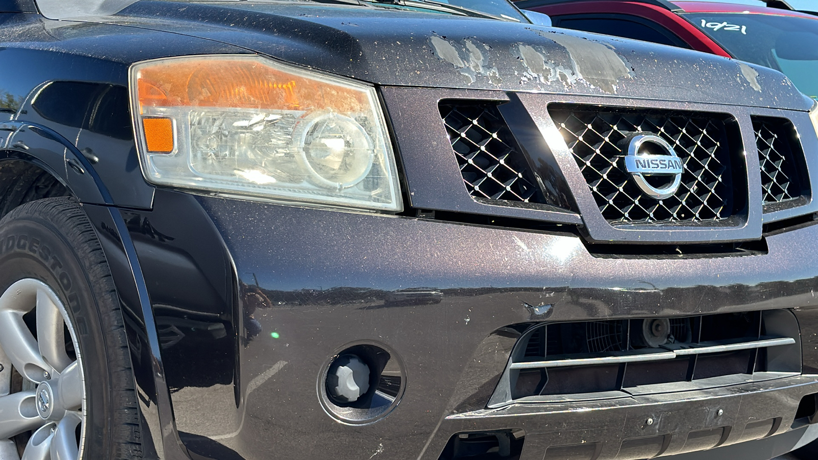 2011 Nissan Armada SV 10